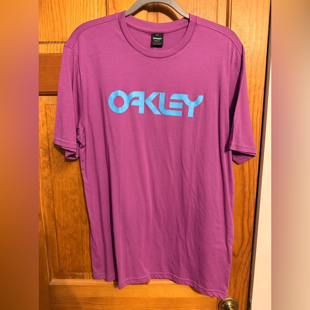Oakley Blue Logo Purple T-Shirt- L